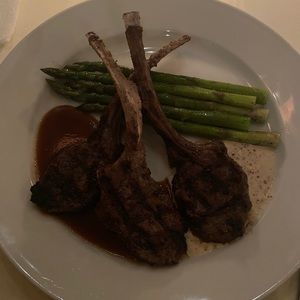 Meet your Posher, Ashanti